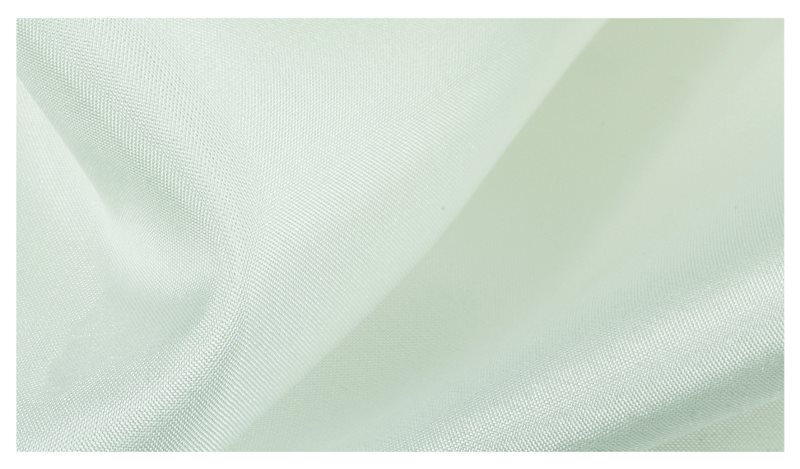 Filges Siden - tunt - växtfärgat - fållad - 207 x 94 cm. 22g/m2. Vit  image