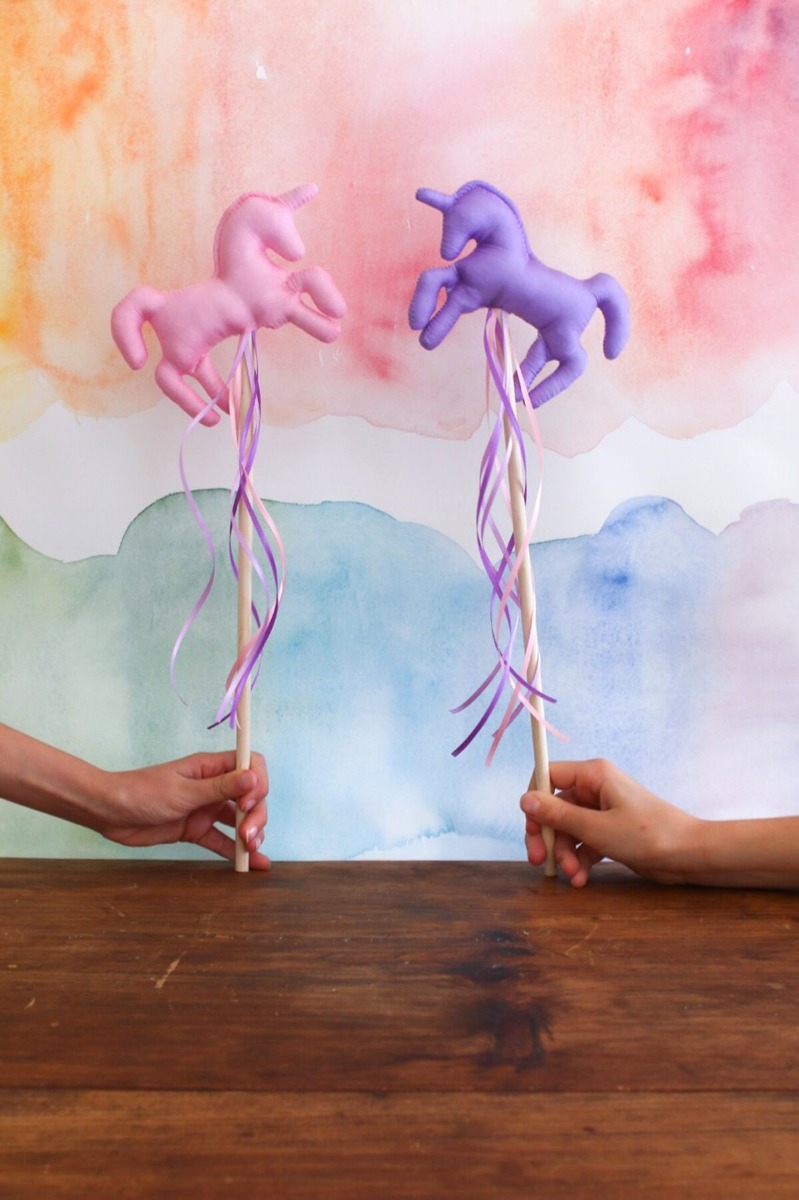 Sarah's Silks Wand Unicorn pink image