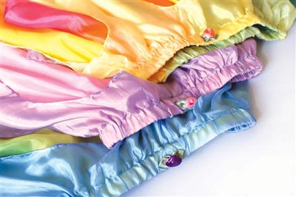 Sarah's Silks Toddler Skirt 2-4 yellow/rainbow image